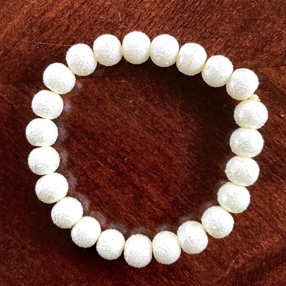 Ivory bead bracelet